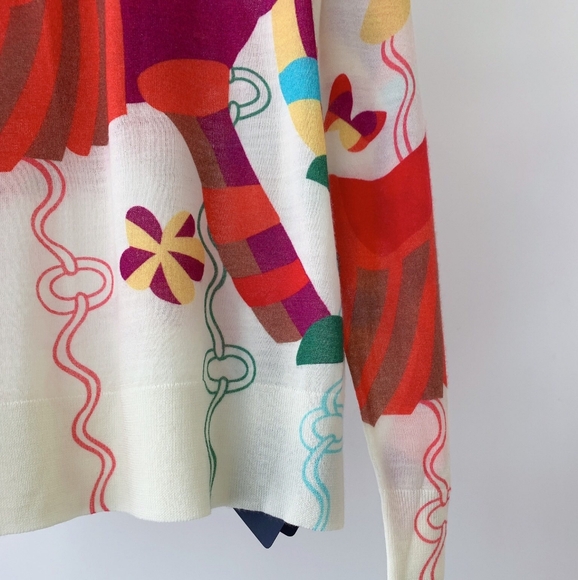 HERMES crew-neck wool horse print sweater, still the same soft and delicate wool - Picture 8 of 8